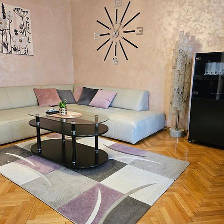 Slavija Apartment Belgrado Exterior foto